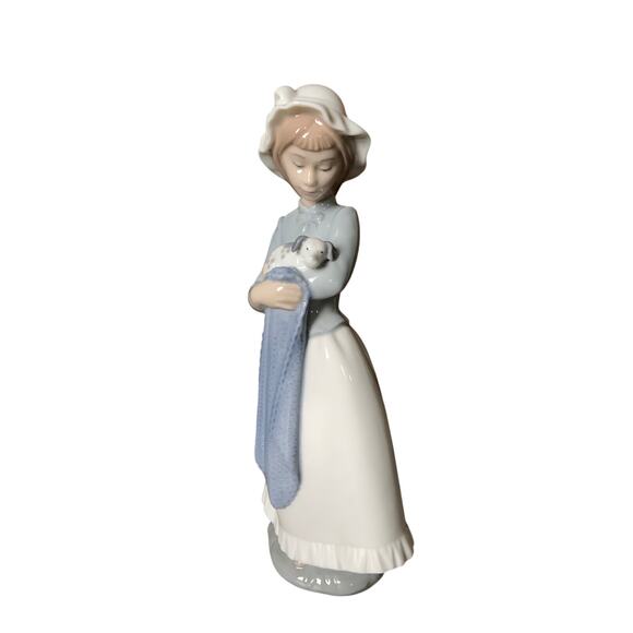 Girl Holding Puppy Figurine NAO Hand Made in Spain By LLadro - Picture 3 of 8